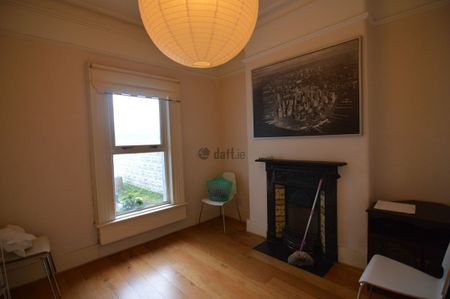 House to rent in Dublin, Kimmage Rd Lower - Photo 2