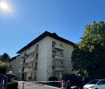 Location Appartement 1 pièce 35m² ANNECY 74000 - Photo 5