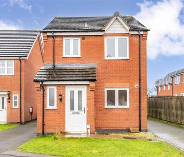 3 bed House - Detached To Let - Photo 4