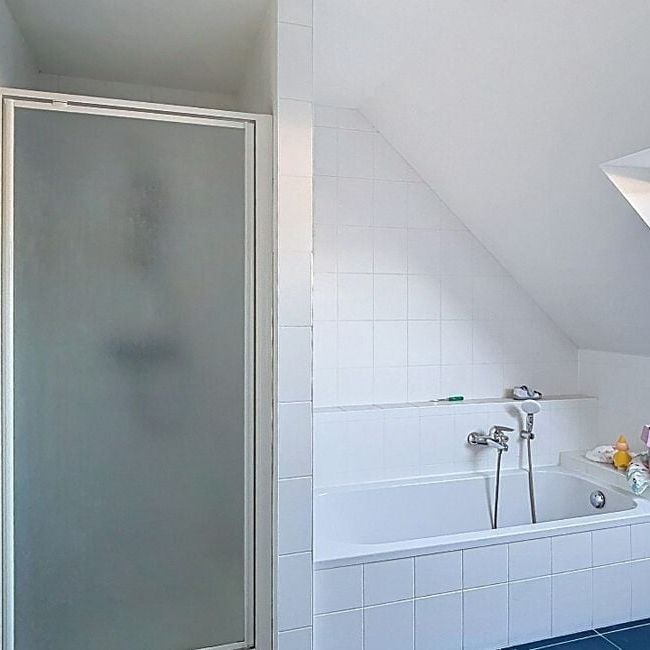 Woning te huur in Zedelgem voor € 1.150 met 3 slaapkamers - Photo 1