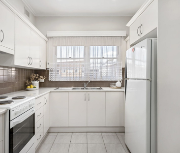 12 Olive Street, Glenelg SA 5045 - Apartment For Rent - $650 | Domain - Photo 2