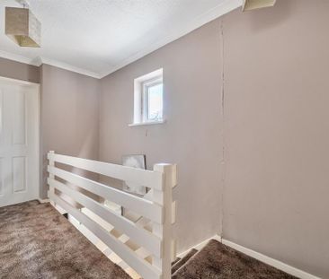 4 bedroom detached house to rent - Photo 5