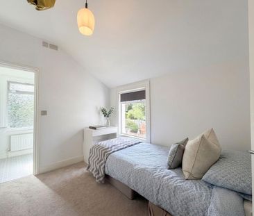 3 bedroom semi-detached house to rent - Photo 6