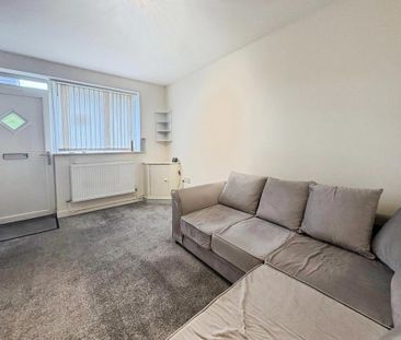 2 bedroom bungalow to rent - Photo 1