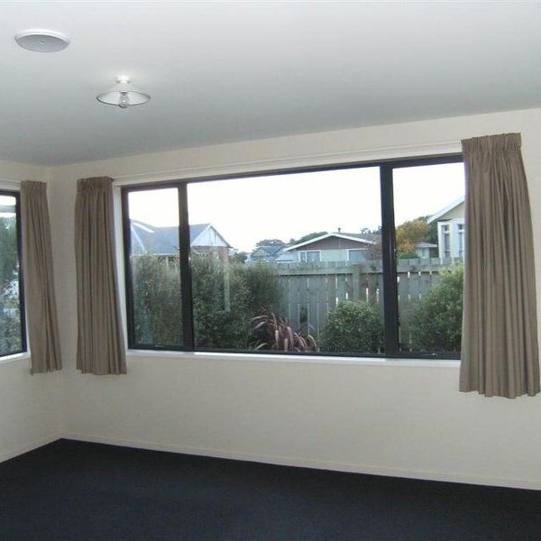 Georgetown, 3 bedrooms, $595 pw - Photo 1