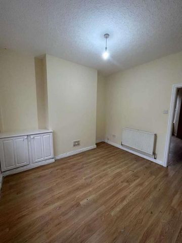 Maine Road, Rusholme, M14 - Photo 3