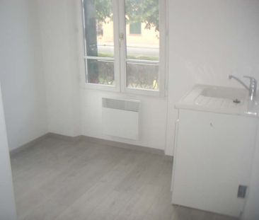 Location Appartement 1 pièce 23m² - Photo 3