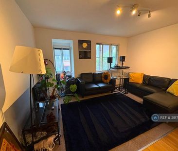 3 bedroom terraced house to rent - Photo 3