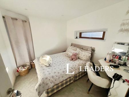 1 bedroom bungalow to rent - Photo 3