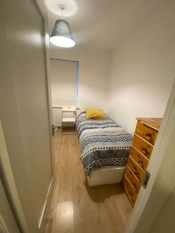 Seven Oaks, Dublin - Photo 4