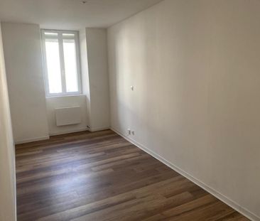 Location Appartement 3 pièces 56m² ST AMBROIX 30500 - Photo 2