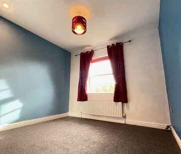 10 Woodberry Lane, Dunmurry, Belfast, BT17 0JX - Photo 3