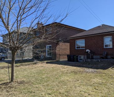 For Lease - 368 Hillmount Avenue, Toronto, Ontario - Photo 6