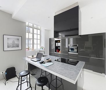 Location Appartement 6 pièces 148m² LA ROCHELLE 17000 - Photo 6