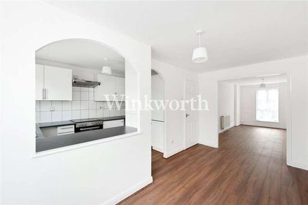 Metford Crescent, Enfield, EN3 - Photo 5