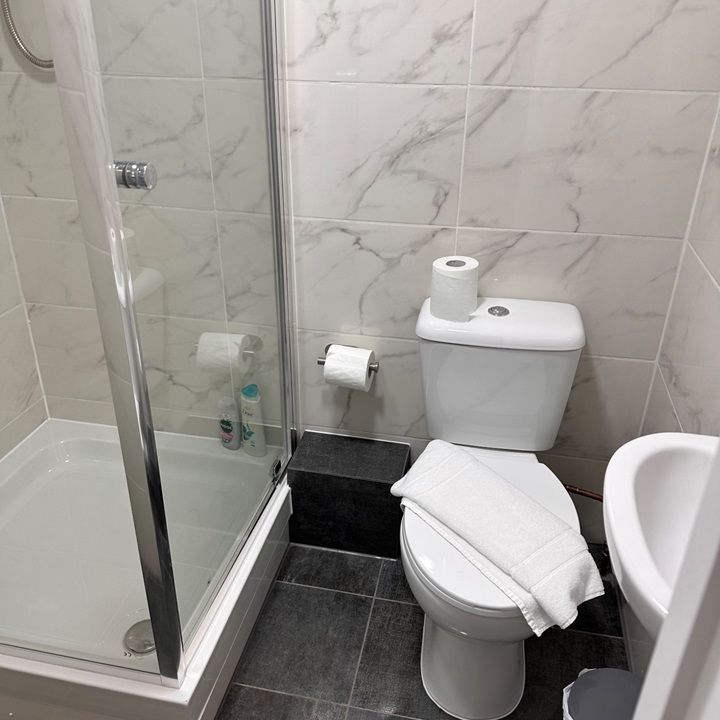 Studio Flat, Tottenham Lane, N8 - Photo 1