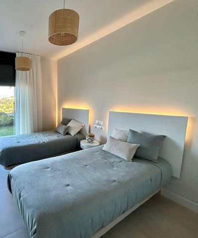 2 room luxury Flat for rent in Casares, Spain - Photo 3