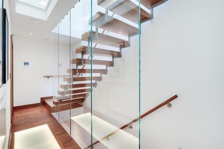 3 bedroom detached house to rent - Photo 4