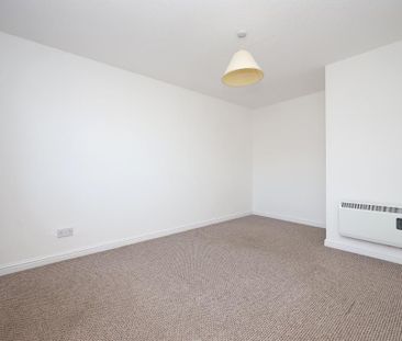 1 Bedroom Terraced To Rent - Photo 3