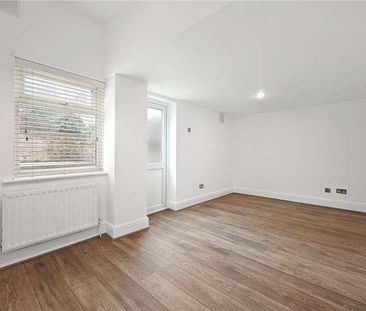 Scrubs Lane, London, NW10 - Photo 6