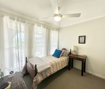 Modern and Low Maintenance living in Peaceful Elderslie - Photo 3