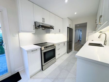 For Lease - 16 Snapdragon Drive, Toronto, Ontario - Photo 3