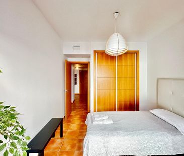 Apartment in Marbella, Costa del Sol - Photo 3