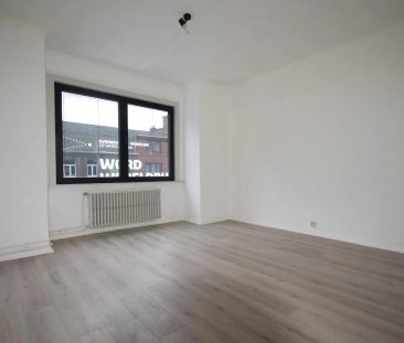 Ruime woning nabij Sint-Amandsplein, 3 slaapkamers - Photo 4