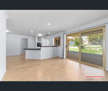 11 Galleon Place, Yanchep, WA 6035 - Photo 3