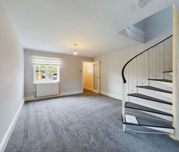 2 bedroom terraced house to rent - Photo 6