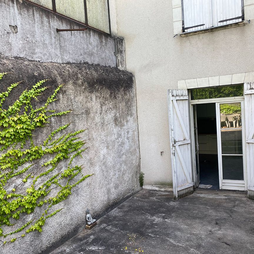 Charmant appartement deux pièces au Centre-Ville de Blois - Photo 1