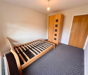 Apt 16, 4 Greenwich Mews, Upper Lisburn Road, Belfast, BT10 0FL - Photo 1