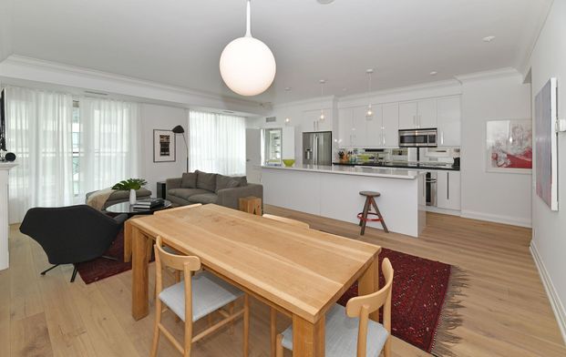 For Lease - 20 Scrivener Square Unit# 801, Toronto, Ontario - Photo 1