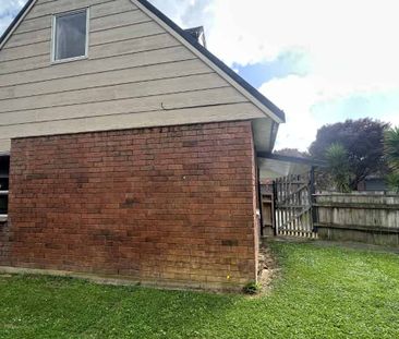 Tidy Family Home - Photo 3