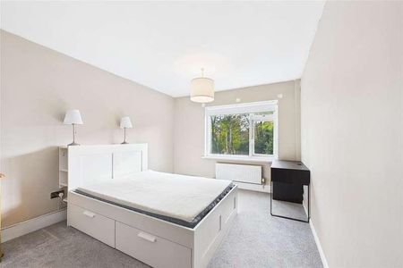 Boulters Gardens, Maidenhead, Berkshire, SL6 - Photo 3