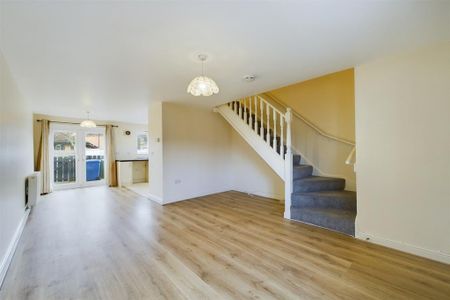 2 bedroom terraced house to rent - Photo 3