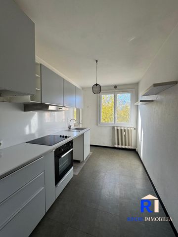 Location Appartement 2 pièces 43m² GRENOBLE 38100 - Photo 5