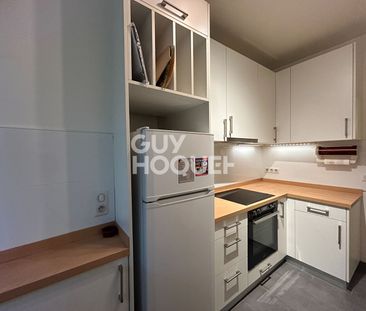 Appartement Paris 3 pièce(s) 74.35 m2 - Photo 2