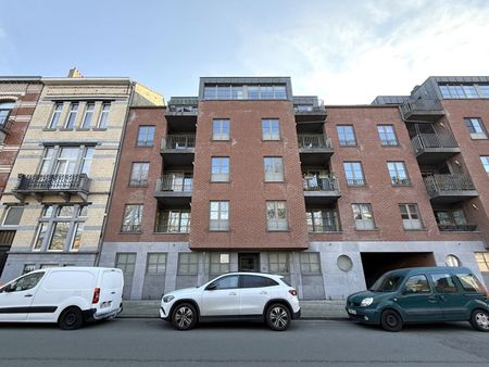 Appartement - à louer - Photo 3