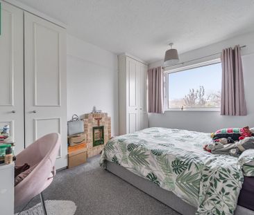 3 bedroom semi-detached house to rent - Photo 6