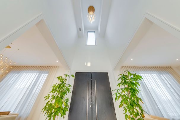 For Lease - 2620 Mississauga Road, Mississauga, Ontario - Photo 1