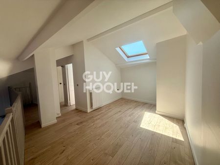 Location Appartement 5 pièces 101m² - Photo 2