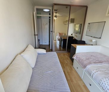 Adelaide CBD - Photo 2