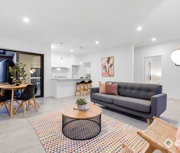 Contemporary Living With All The Comforts! - Photo 6