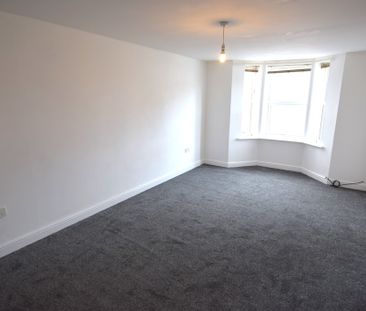 To Let 2 Bed Flat - Photo 1