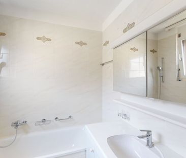 4.5 Zimmer, 145 m², 6. Stock - Photo 4