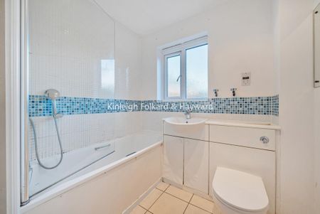 2 bedroom maisonette to rent - Photo 5