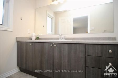 For Lease - 507 FOXLIGHT Circle, Kanata, Ontario - Photo 3