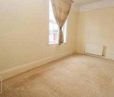 2 bedroom maisonette to rent - Photo 3