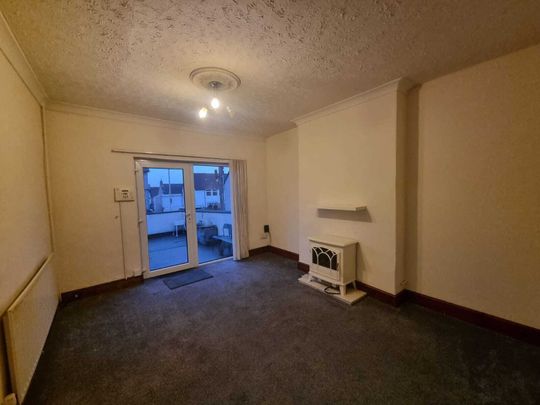 Second Avenue - Photo 1